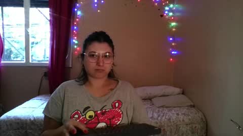 Florencia online show from 04/21/26, 05:50