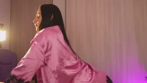 Snapshot of imvickyrachell_ chatting on 10/22/25, 03:01 imvickyrachell_ online show from 10/22/25, 03:01