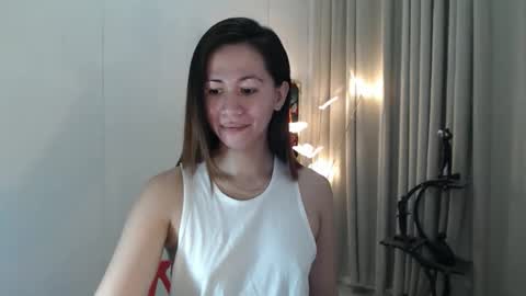 Snapshot of imyourcottoncandy chatting on 06/04/26, 10:05 kc online show from 06/04/26, 10:05