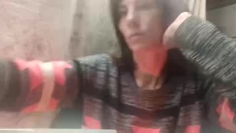 in_this_moment_ online show from 12/20/25, 04:19