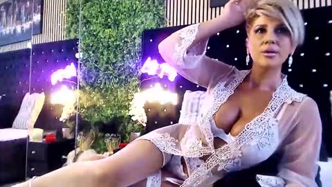 Snapshot of inanna_ishtar1 chatting on 10/17/25, 09:23 inanna_ishtar1 online show from 10/17/25, 09:23