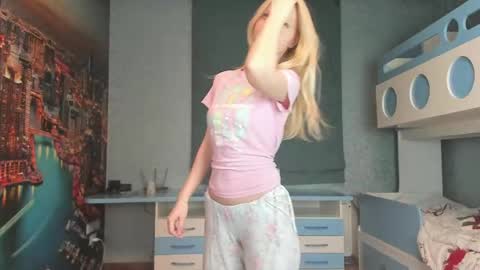 Masha online show from 04/14/26, 08:37