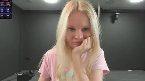 Masha online show from 05/18/26, 08:14