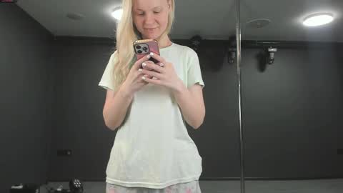 Masha online show from 05/24/26, 08:14