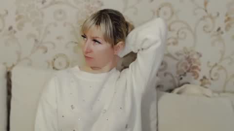 incredible_ariela online show from 01/02/25, 02:24