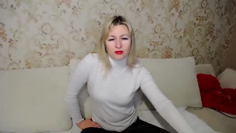 incredible_ariela online show from 02/05/25, 11:02