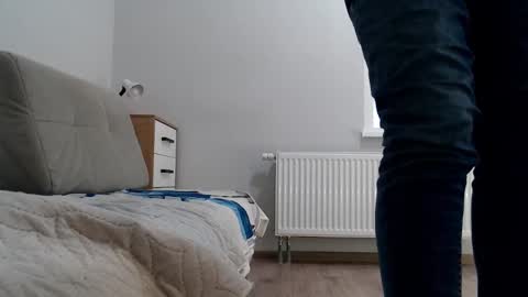 Snapshot of increible_della chatting on 02/01/25, 10:48 Della online show from 02/01/25, 10:48