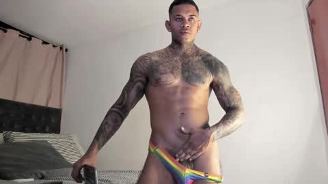 Snapshot of independent_project chatting on 02/10/25, 06:24 Jacobo online show from 02/10/25, 06:24