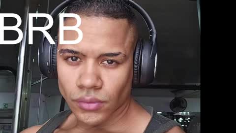 Snapshot of independent_project chatting on 02/14/25, 03:54 Jacobo online show from 02/14/25, 03:54