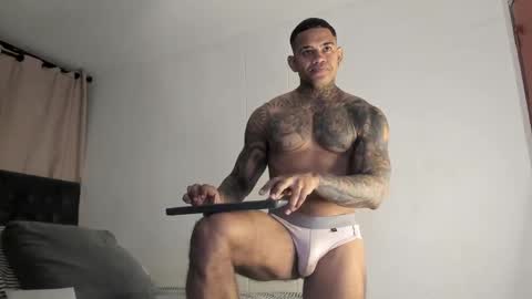 Snapshot of independent_project chatting on 02/16/25, 01:47 Jacobo online show from 02/16/25, 01:47