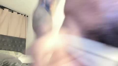 Snapshot of independent_project chatting on 02/23/25, 08:28 Jacobo online show from 02/23/25, 08:28