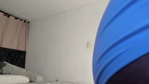 Snapshot of independent_project chatting on 03/01/25, 06:13 Jacobo online show from 03/01/25, 06:13