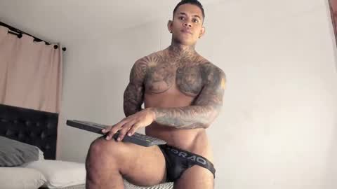 Snapshot of independent_project chatting on 03/06/25, 02:51 Jacobo online show from 03/06/25, 02:51