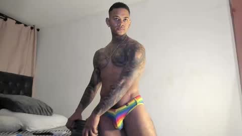 Snapshot of independent_project chatting on 03/09/25, 07:23 Jacobo online show from 03/09/25, 07:23