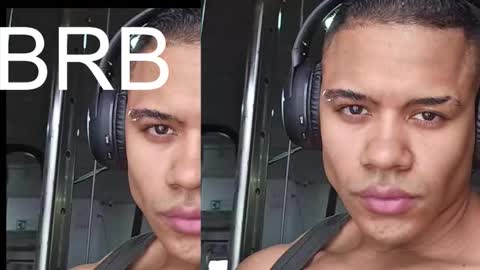 Snapshot of independent_project chatting on 09/12/25, 03:50 Jacobo online show from 09/12/25, 03:50