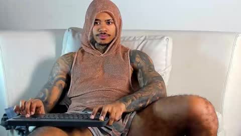 Snapshot of independent_project chatting on 02/01/26, 07:18 Jacobo online show from 02/01/26, 07:18