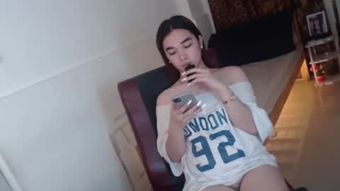 indestructabletrixie online show from 03/10/26, 11:32