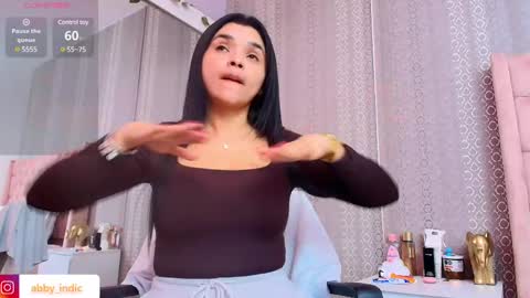 Indi Catalina online show from 02/13/25, 12:21