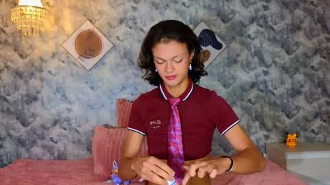 Snapshot of indi_rave chatting on 12/22/25, 01:08 INDI online show from 12/22/25, 01:08