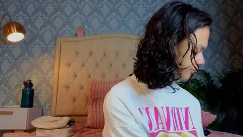 Snapshot of indi_rave chatting on 01/10/26, 01:24 INDI online show from 01/10/26, 01:24