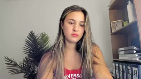 Snapshot of india_secretary chatting on 12/14/24, 12:44 Lana online show from 12/14/24, 12:44