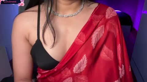 Snapshot of indian_barbie1 chatting on 04/22/26, 06:53 Ayesha online show from 04/22/26, 06:53