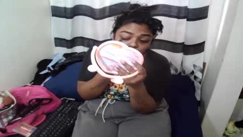 Tanya online show from 10/28/25, 11:36