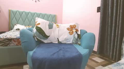 Parul online show from 06/02/26, 08:27