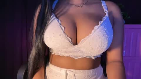 Raya  online show from 04/30/26, 01:12