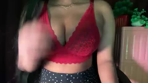 Raya  online show from 05/19/26, 06:25