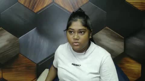 Snapshot of indian_rimmelx chatting on 02/18/26, 06:20 Melz online show from 02/18/26, 06:20