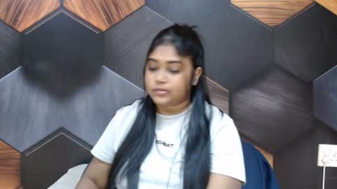 Snapshot of indian_rimmelx chatting on 06/16/26, 06:38 Melz online show from 06/16/26, 06:38