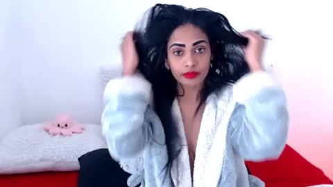 Jazmin online show from 06/26/26, 09:03