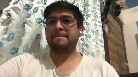 Snapshot of indian_uncut_dick chatting on 01/23/25, 11:26 Nash online show from 01/23/25, 11:26