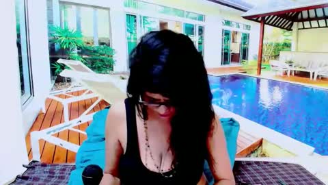 Femiez online show from 01/22/25, 05:59