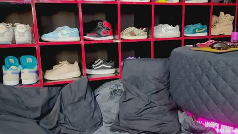 Nikki online show from 04/04/26, 03:53