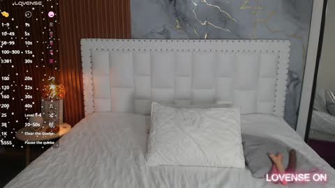 LITTLE AINHOA  online show from 12/30/24, 07:42