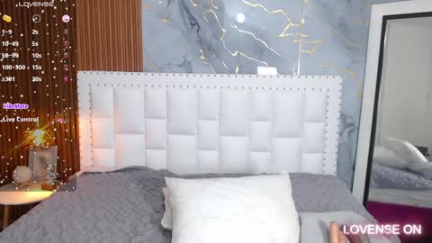 LITTLE AINHOA  online show from 01/08/25, 08:18