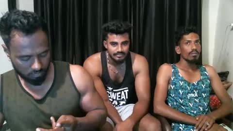 Snapshot of indiandesiguys2023 chatting on 10/30/25, 03:30 indian guys for you online show from 10/30/25, 03:30