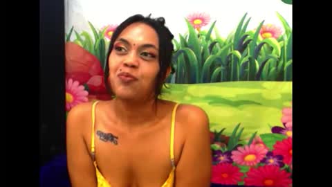 Lia online show from 10/24/25, 06:48