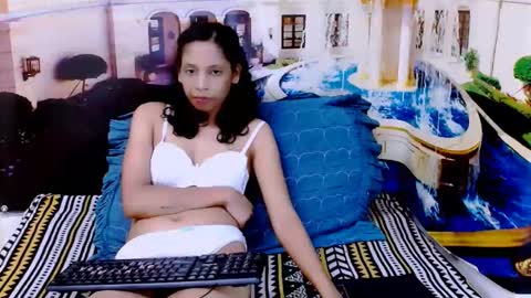 Jade online show from 01/28/25, 08:36