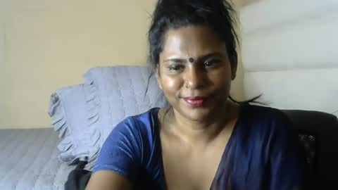 Palavi online show from 07/08/26, 11:26