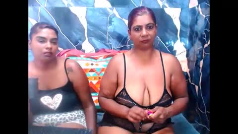 indianerotica4u online show from 01/14/26, 09:37