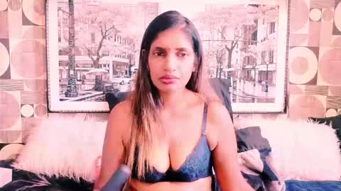 indianhoneyx online show from 01/17/26, 04:00