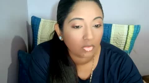 Snapshot of indianplaygal69 chatting on 11/20/25, 01:17 Indianpalgal69 online show from 11/20/25, 01:17