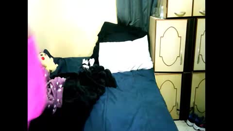 indianpleasures21 online show from 05/17/26, 07:10