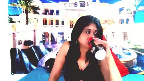 Mika online show from 01/08/26, 06:10