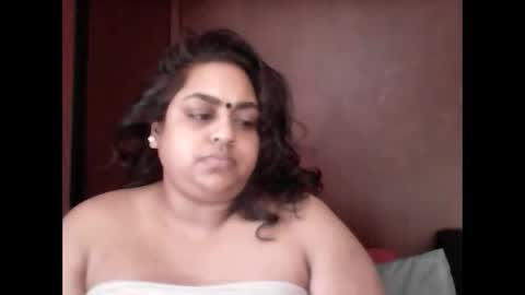 indianpooja1027 online show from 04/21/26, 07:14