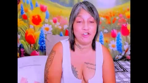 indianroxy27 online show from 04/11/26, 06:29