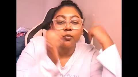 indianruby21 online show from 05/05/26, 08:33